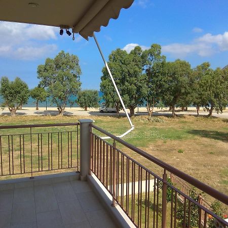 4 Seasons Villas Plataria Extérieur photo