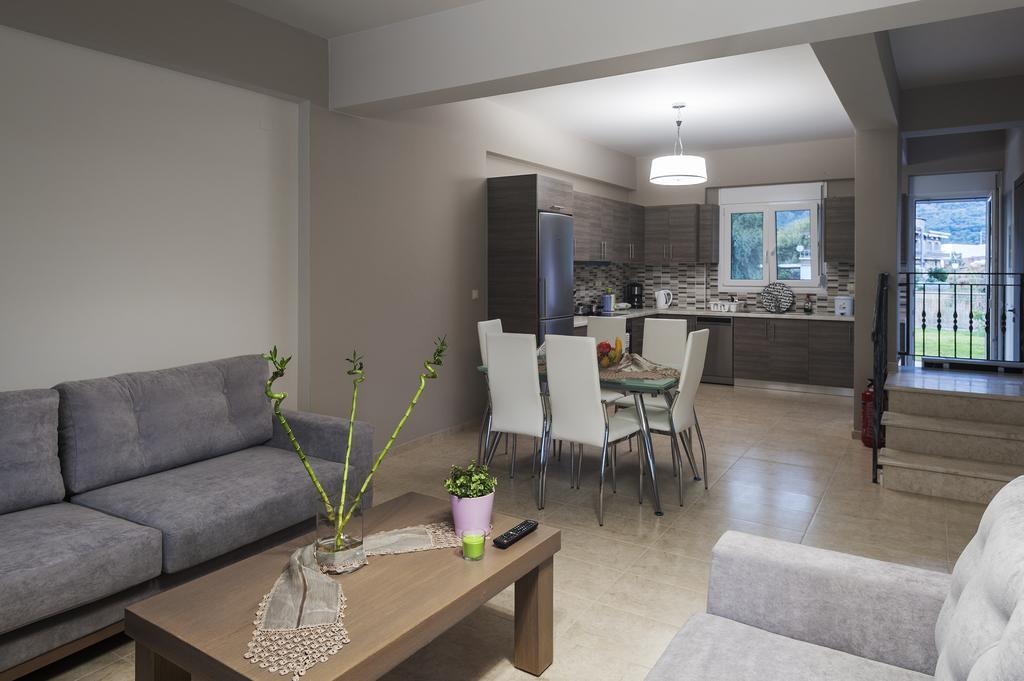 4 Seasons Villas Plataria Chambre photo