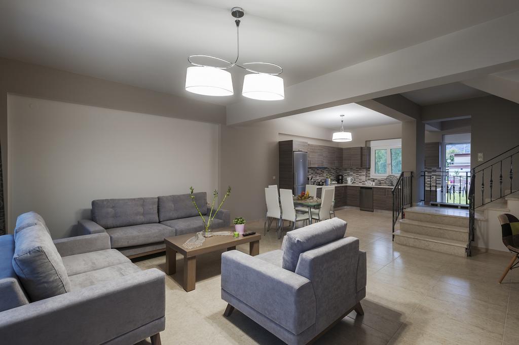 4 Seasons Villas Plataria Chambre photo