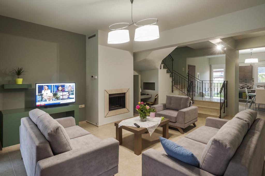 4 Seasons Villas Plataria Chambre photo