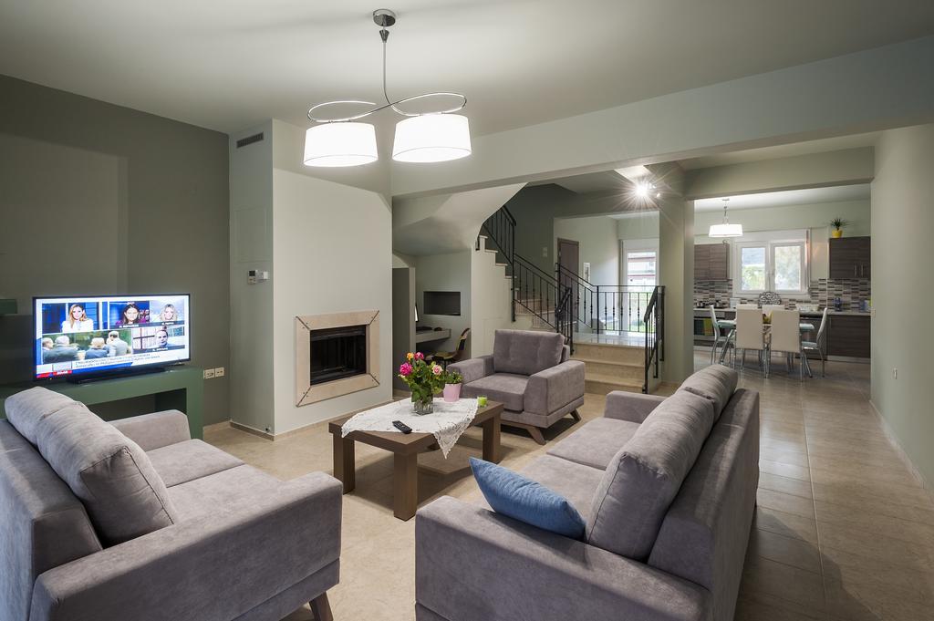 4 Seasons Villas Plataria Chambre photo